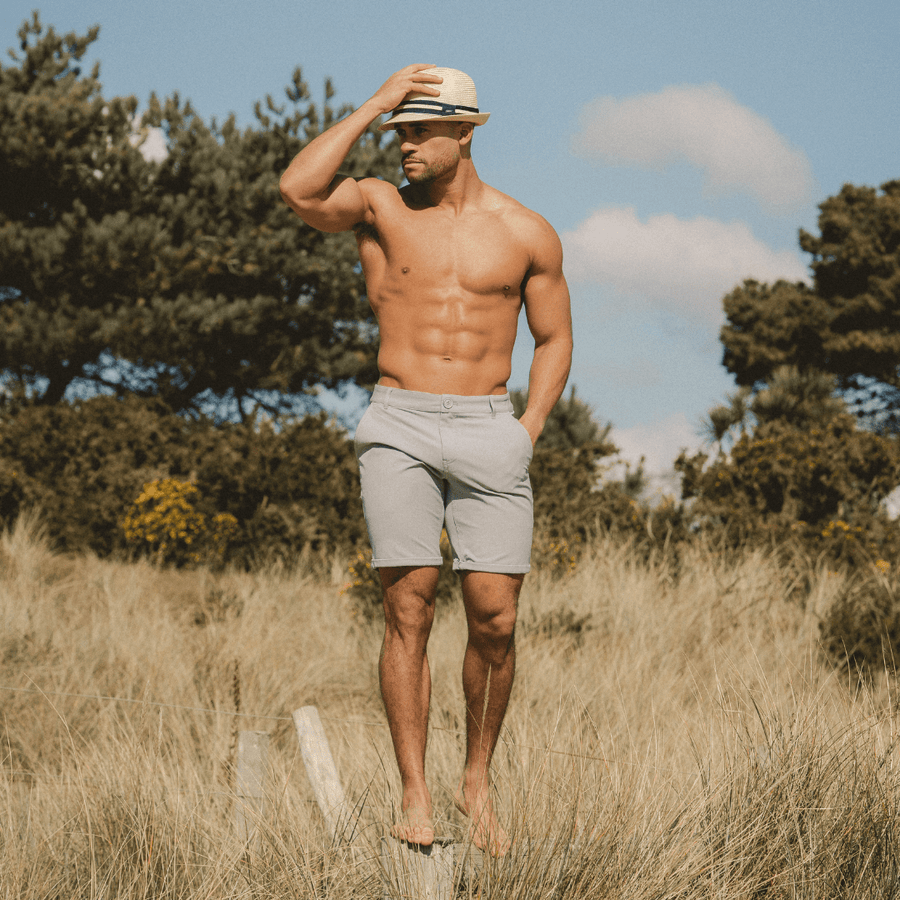 STYLE TIPS WHEN WEARING SHORTS