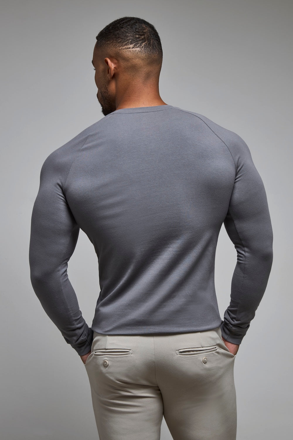 Athletic Fit Long Sleeve T-Shirt in Charcoal - TAILORED ATHLETE - USA