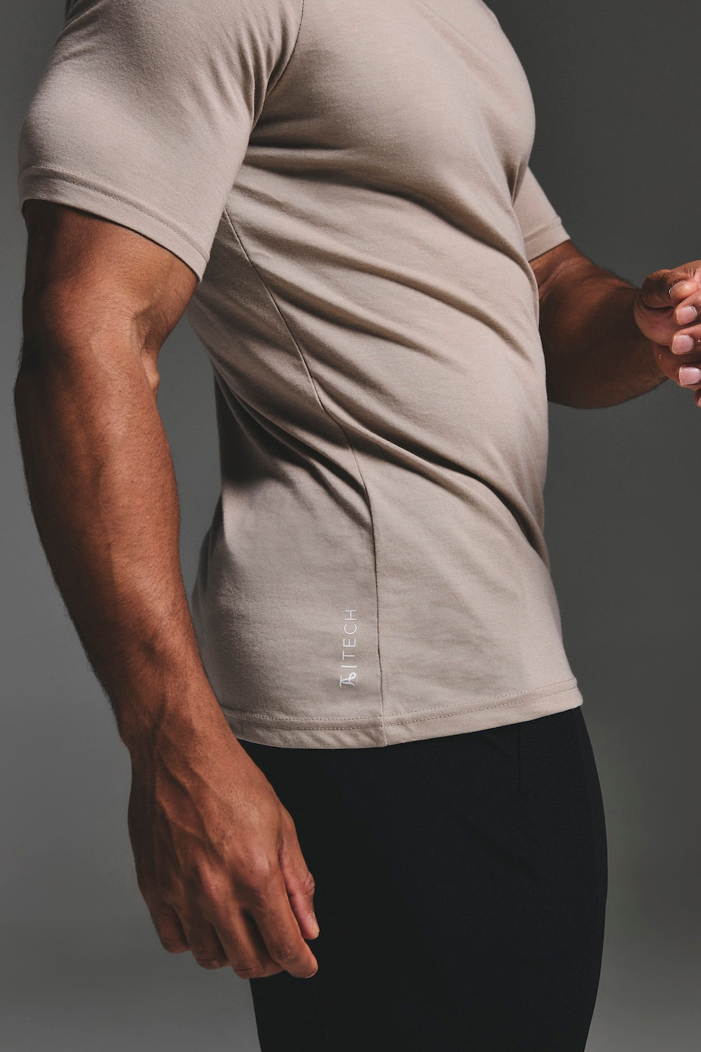 Essential Training Top in Sand - TAILORED ATHLETE - USA