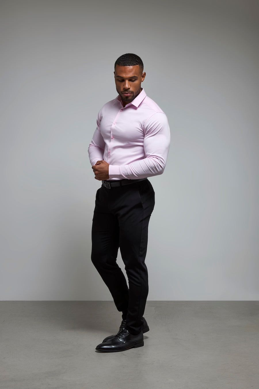 Athletic Fit Dress Shirt in Pink - TAILORED ATHLETE - USA