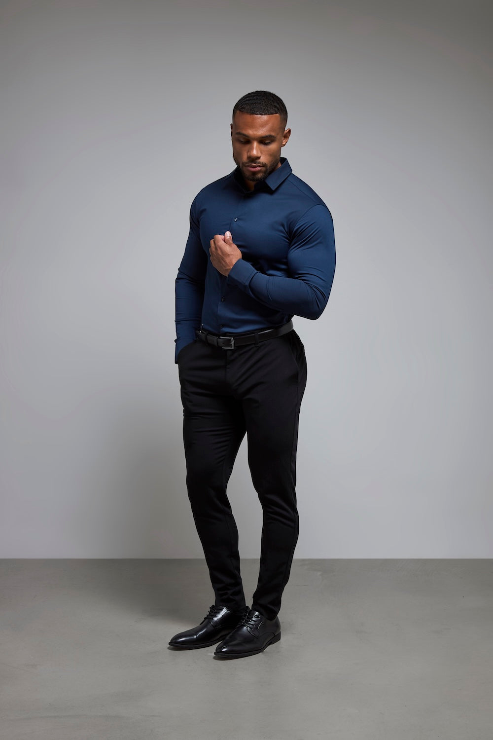 Athletic Fit Dress Shirt in Navy Blue - TAILORED ATHLETE - USA