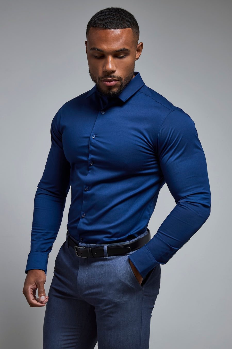 Athletic Fit Dress Shirt in Navy - TAILORED ATHLETE - USA