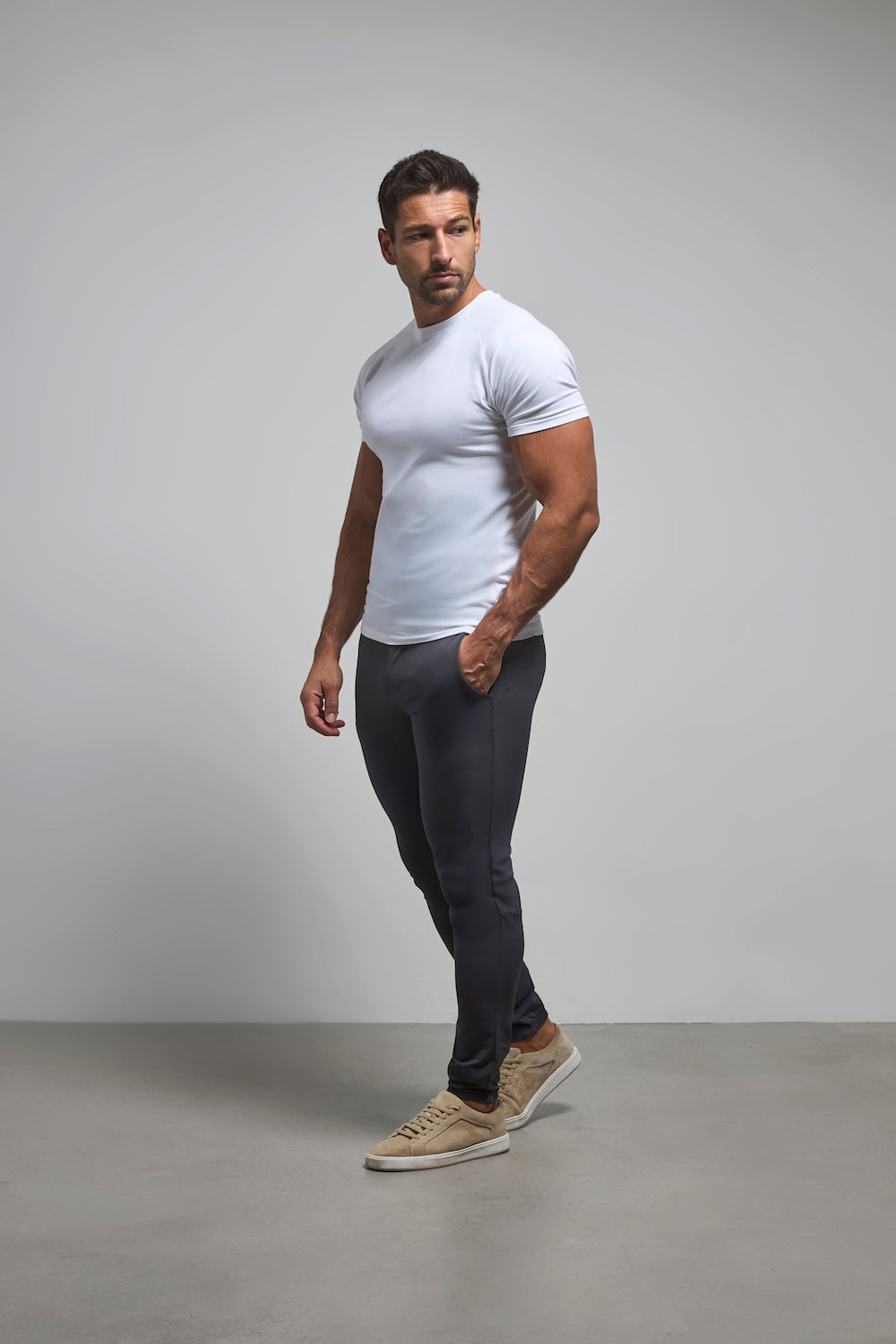 Everyday Tech Pants in Graphite - TAILORED ATHLETE - USA