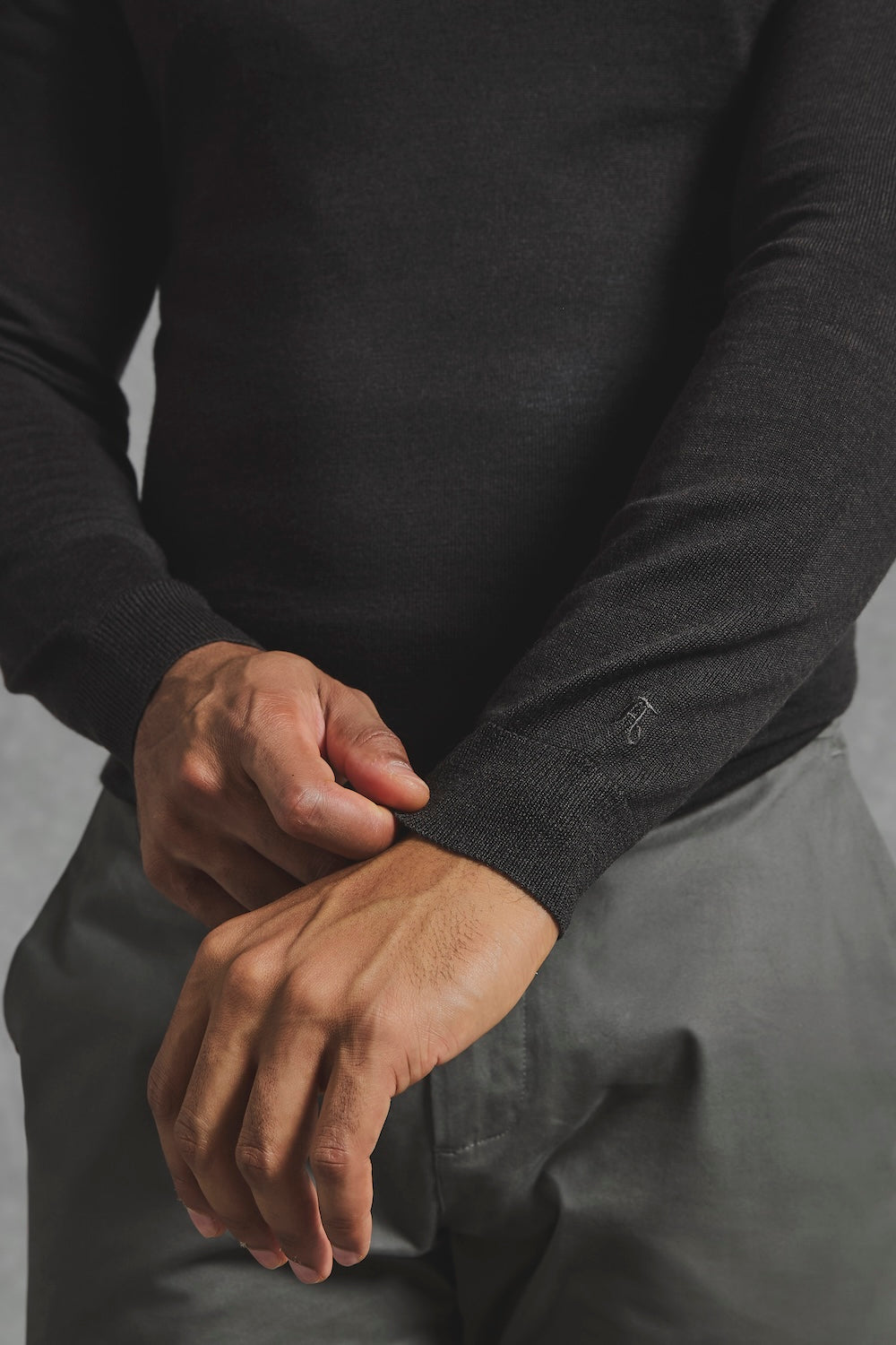 Extra Fine Merino Wool Crew Neck Sweater in Bitter Chocolate - TAILORED ATHLETE - USA