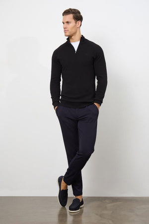Half Zip Neck in Black - TAILORED ATHLETE - USA
