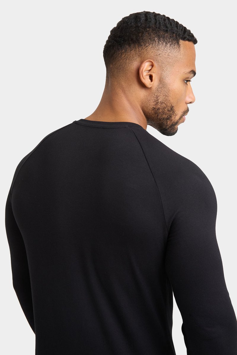 Athletic Fit Long Sleeve T-Shirt in Black - TAILORED ATHLETE - USA