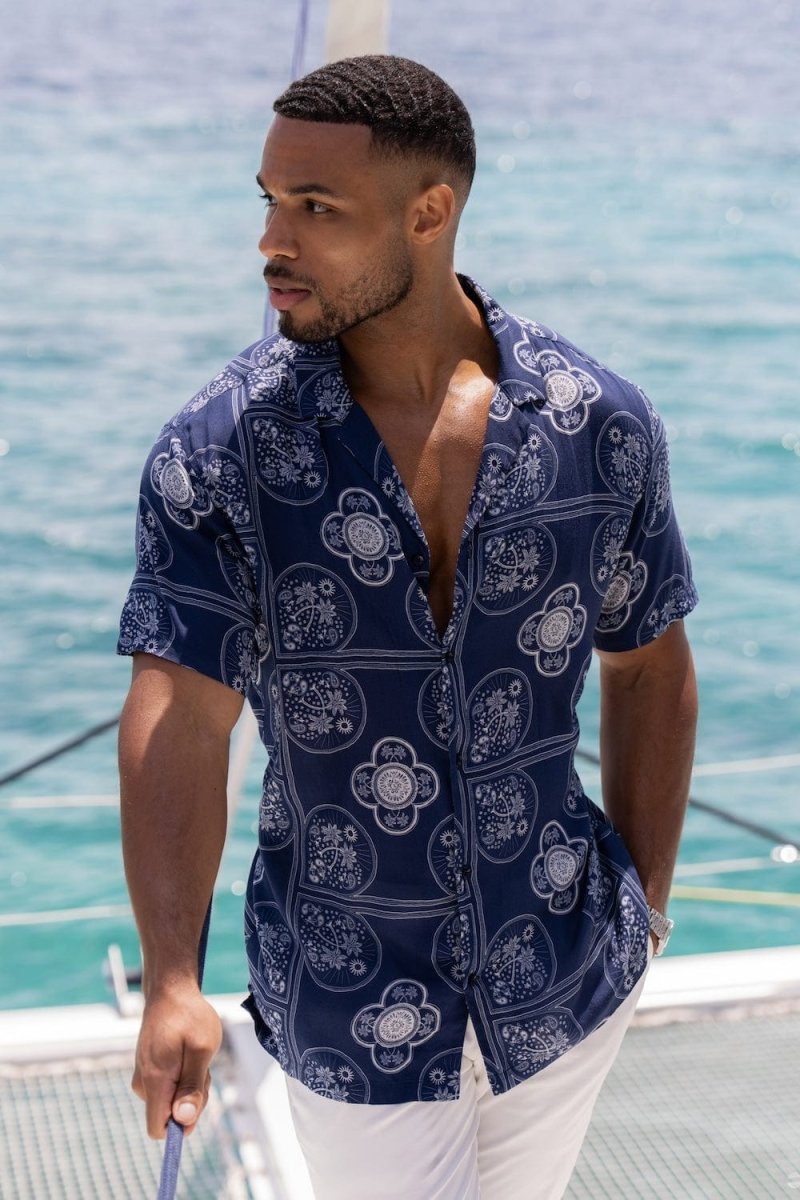 Printed Shirt in Navy/White Paisley Palm - TAILORED ATHLETE - USA