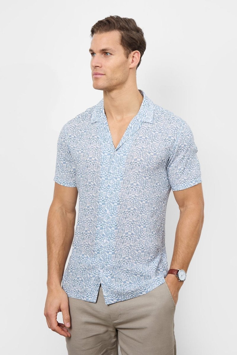 Printed Shirt in Blue Optical Geo - TAILORED ATHLETE - USA