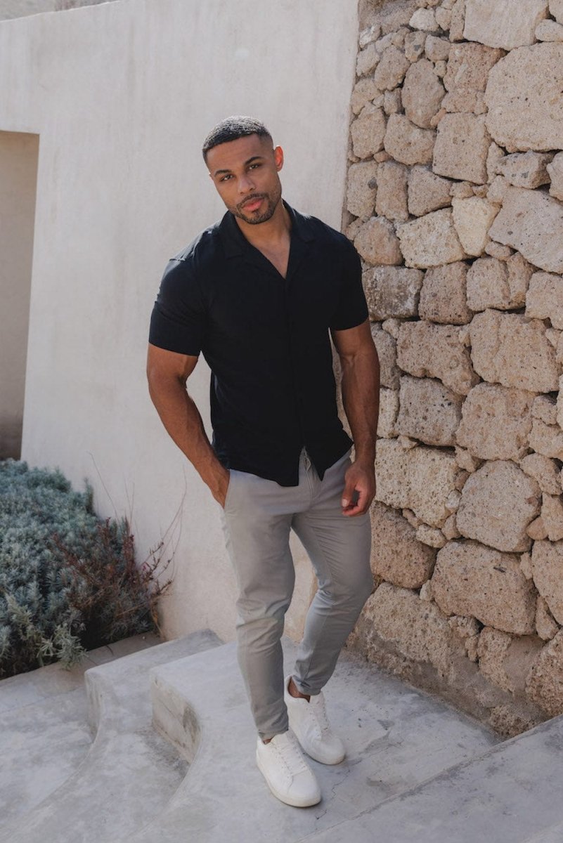 Athletic Fit Short Sleeve Viscose Shirt in Black - TAILORED ATHLETE - USA