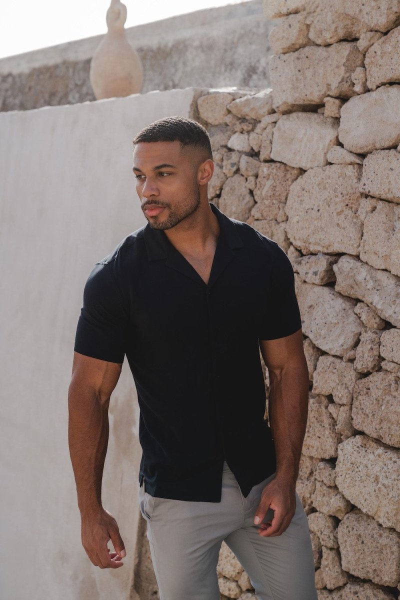 Athletic Fit Short Sleeve Viscose Shirt in Black - TAILORED ATHLETE - USA