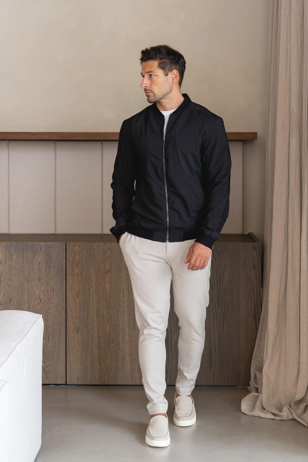 Light Weight Bomber Jacket in Black - TAILORED ATHLETE - USA