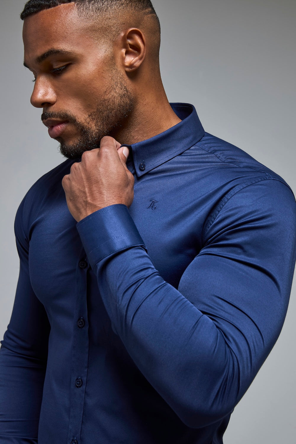 Athletic Fit Signature Shirt 2.0 in French Navy - TAILORED ATHLETE - USA