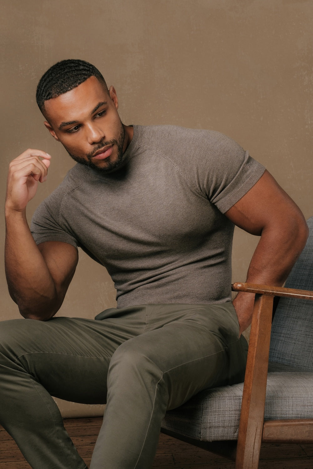 Fine Gauge Knitted T-Shirt in Mocha - TAILORED ATHLETE - USA