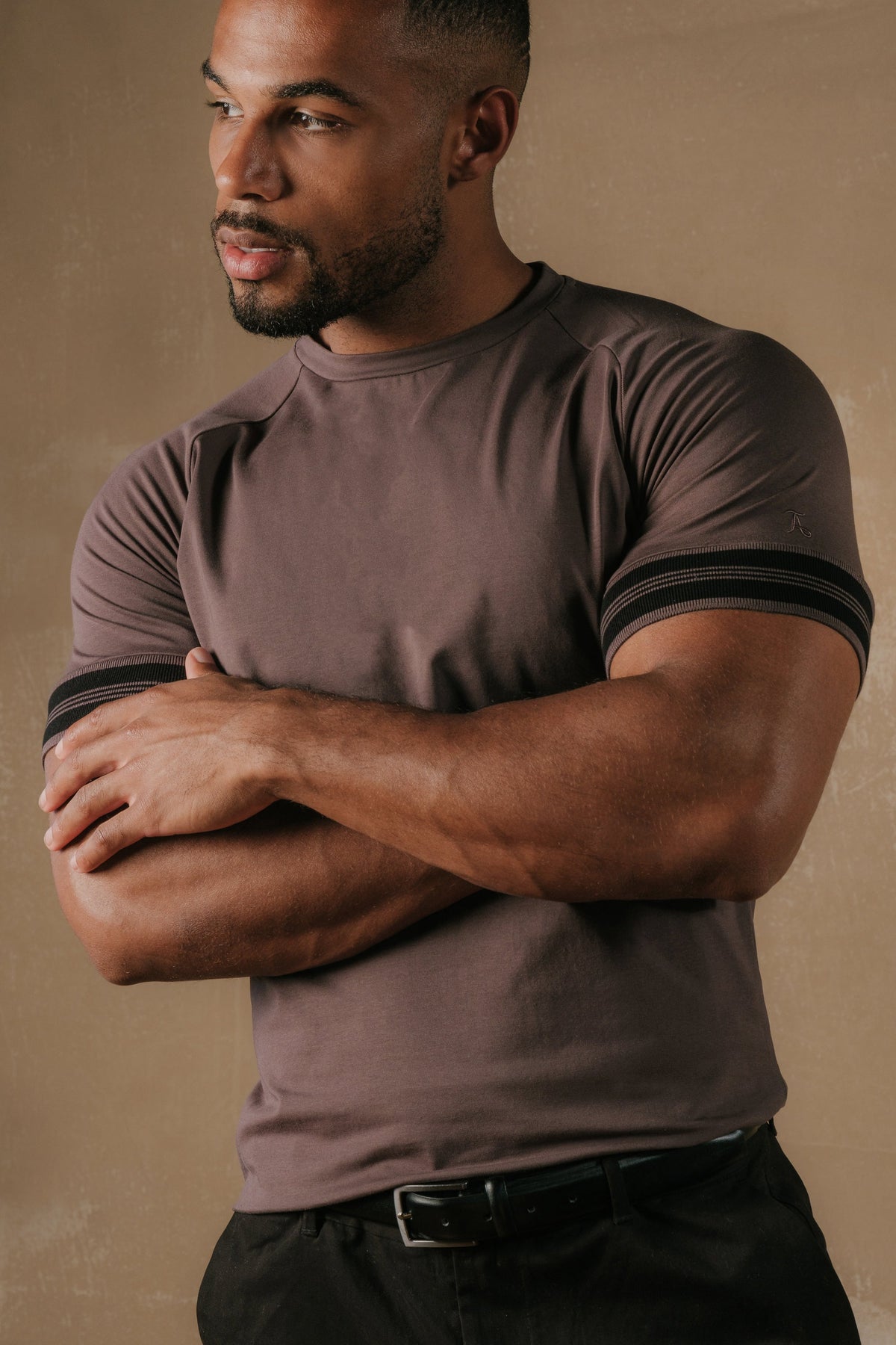 Tipped Fashion Fit T-Shirt in Mocha and Black - TAILORED ATHLETE - USA