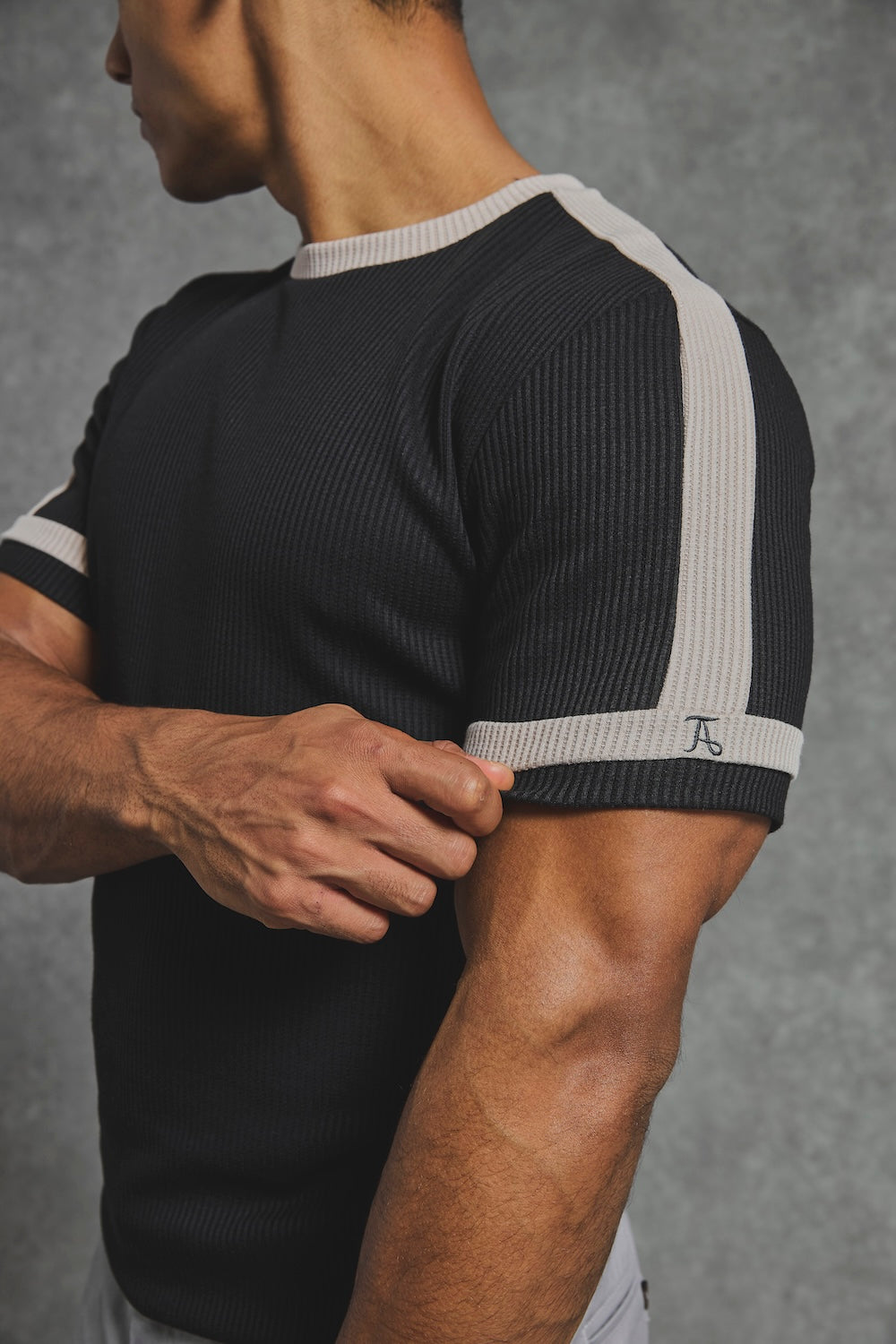 Textured Colour Blocked T-Shirt in Black and Stone - TAILORED ATHLETE - USA