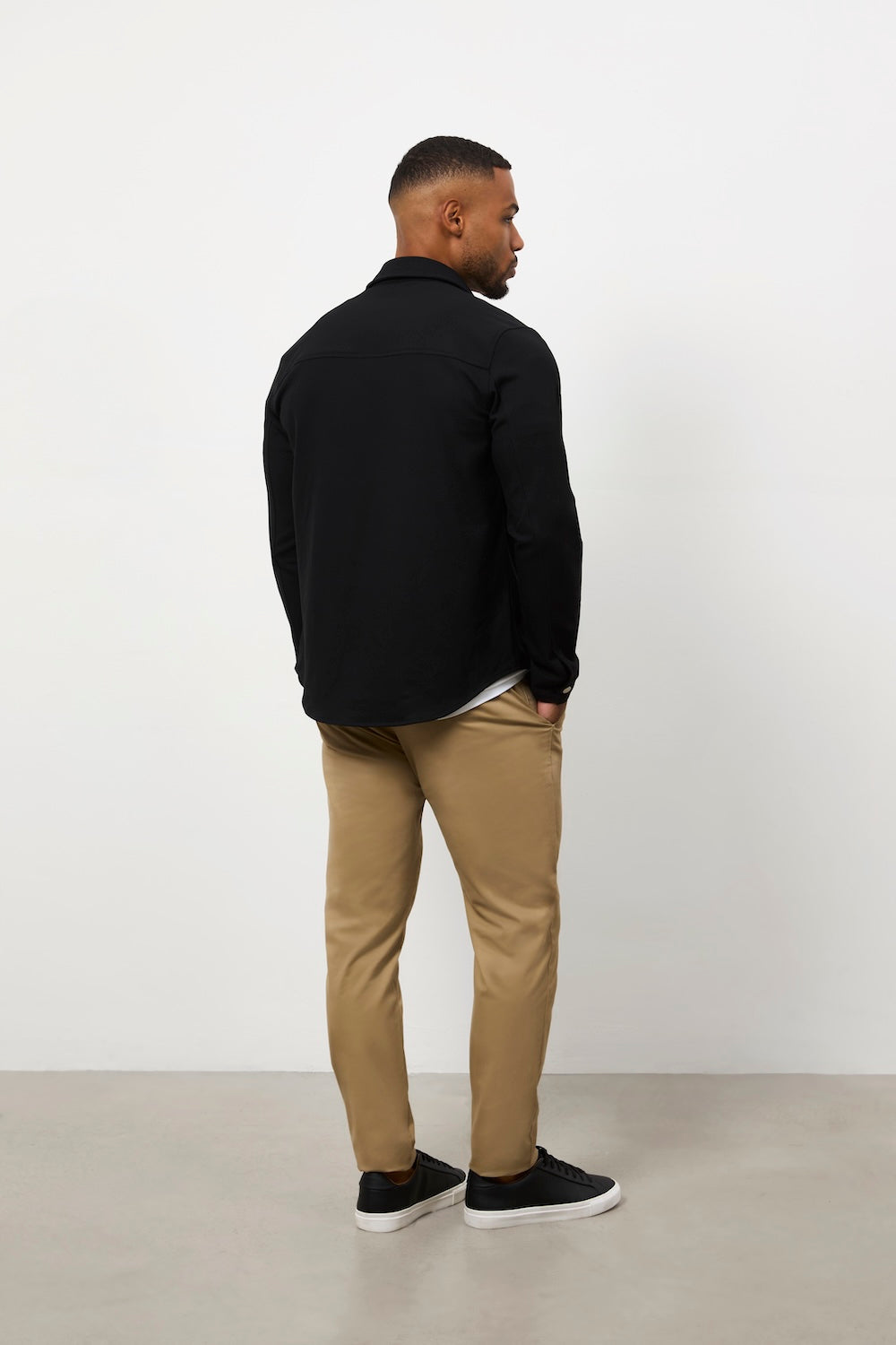 Woven Popper Overshirt in Black - TAILORED ATHLETE - USA