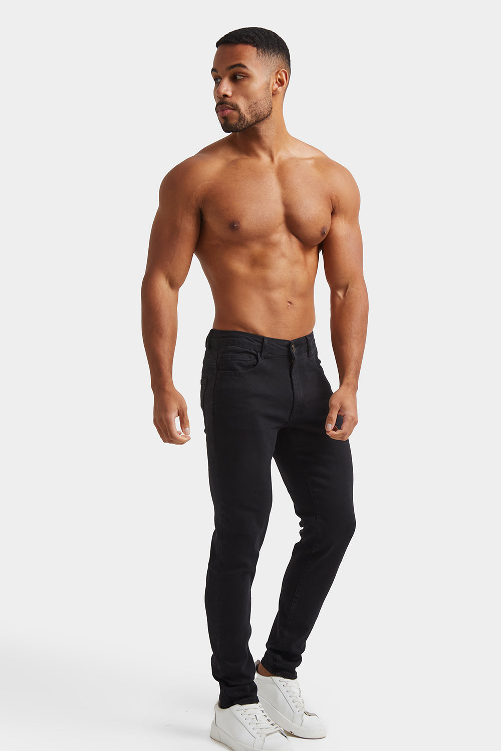 Athletic Fit Jeans in Black - TAILORED ATHLETE - USA
