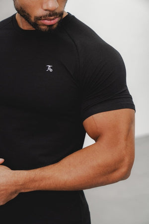 Premium Athletic Fit T-Shirt in Black - TAILORED ATHLETE - USA