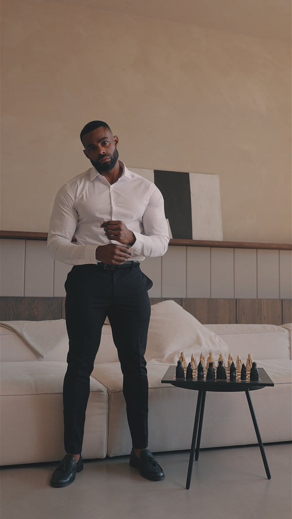 Athletic Fit Dress Shirt in Navy Blue